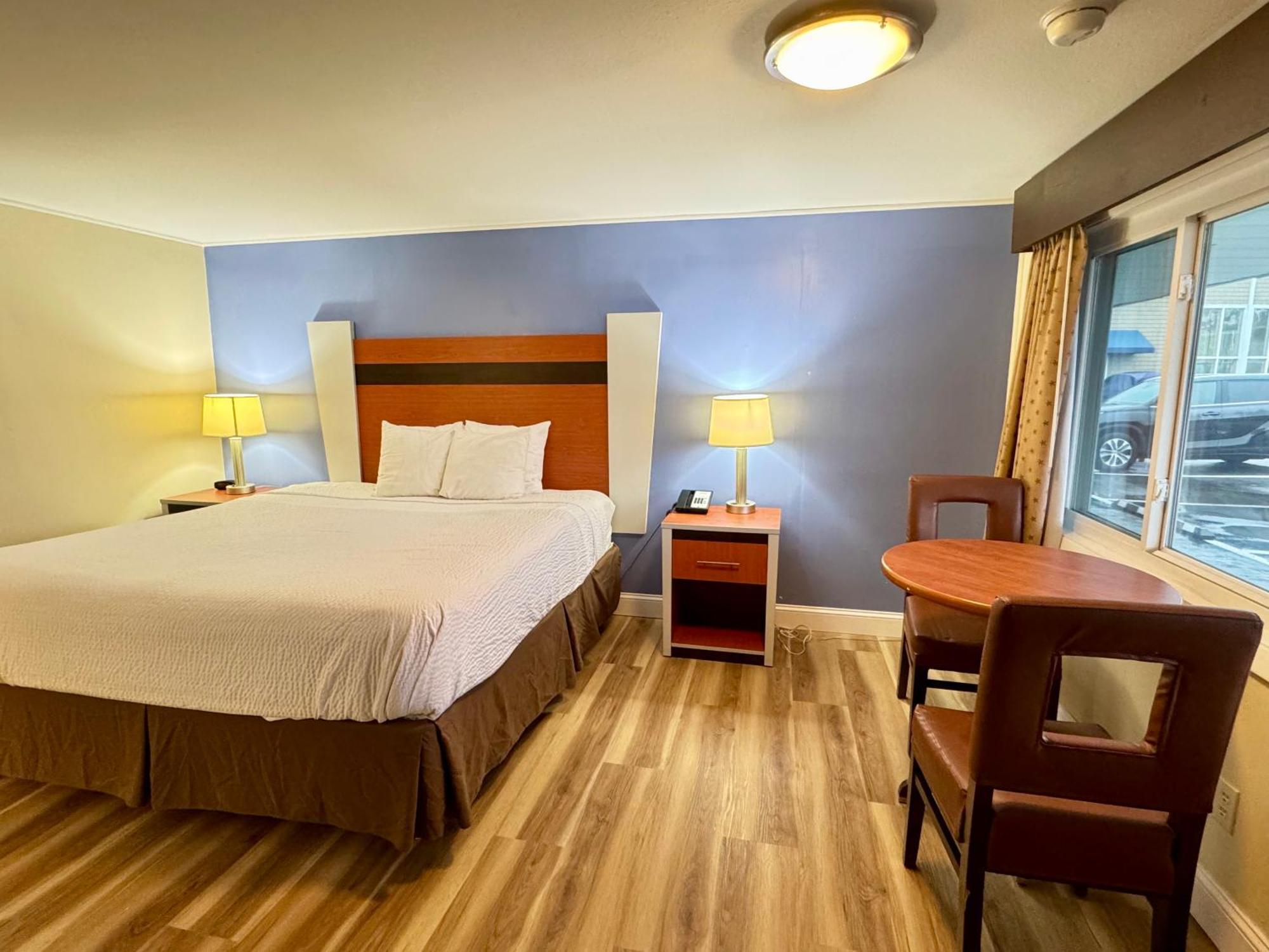 Days Inn By Wyndham - Cape Cod West Yarmouth Kültér fotó