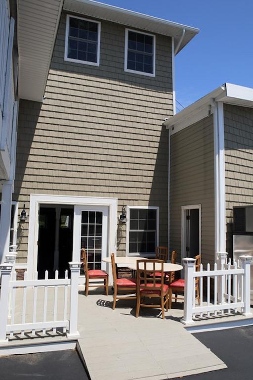 Days Inn By Wyndham - Cape Cod West Yarmouth Kültér fotó